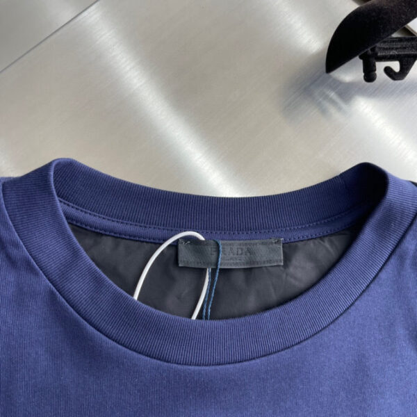 Prada T-Shirt - Image 7