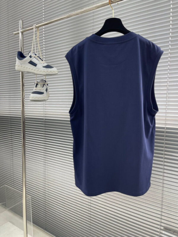Prada T-Shirt - Image 2