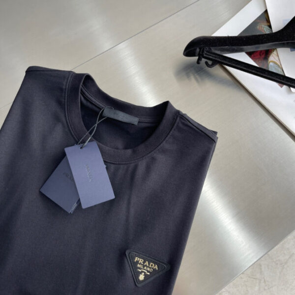 Prada T-Shirt - Image 8
