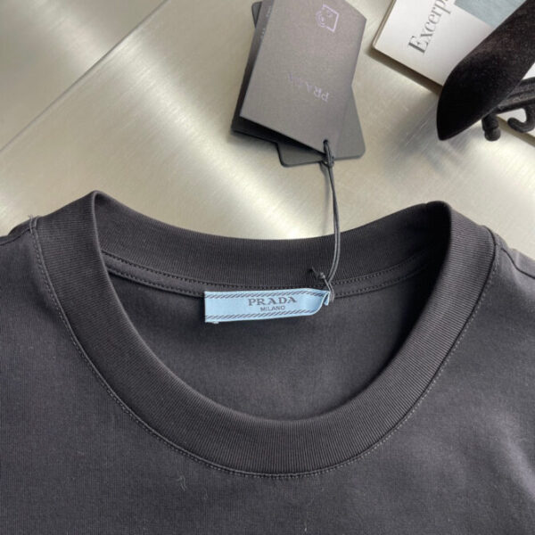 Prada T-Shirt - Image 8