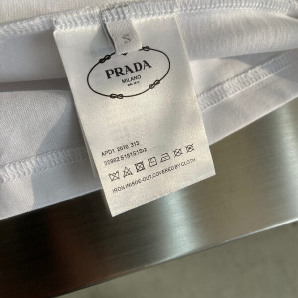 Prada T-Shirt - Image 5