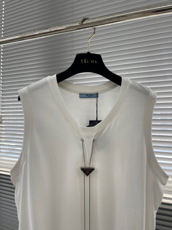 Prada T-Shirt - Image 3