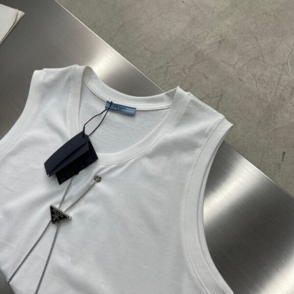 Prada T-Shirt - Image 8