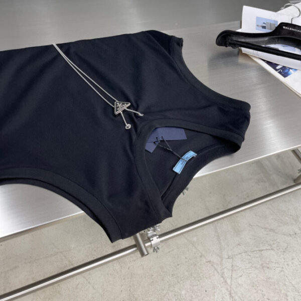 Prada T-Shirt - Image 8