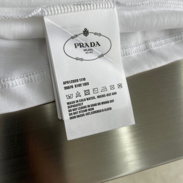 Prada T-Shirt - Image 4