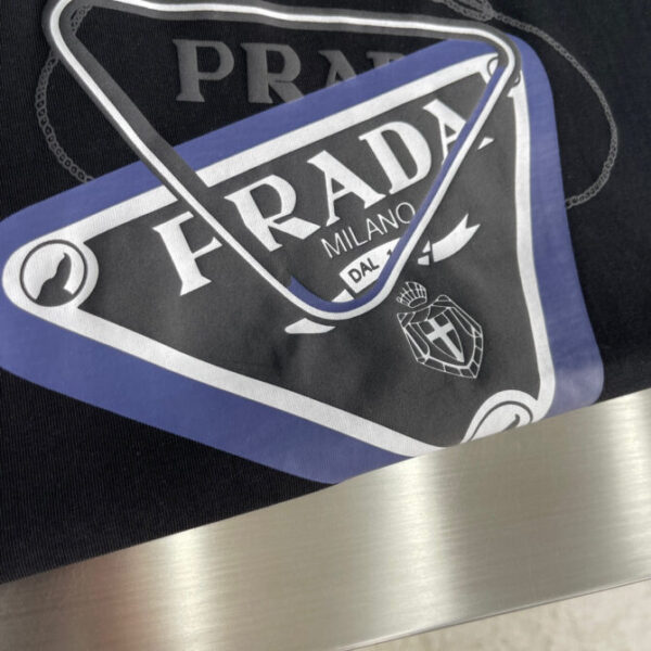 Prada T-Shirt - Image 6