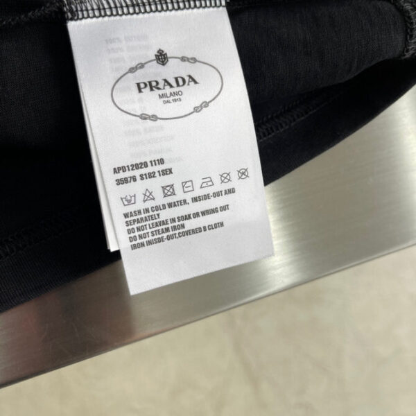 Prada T-Shirt - Image 4