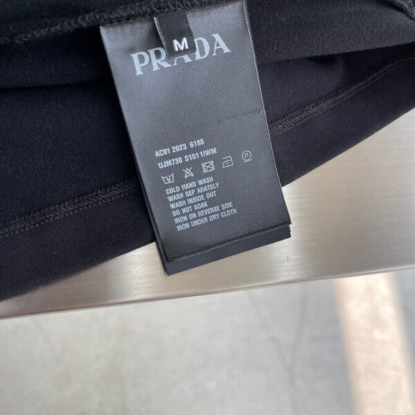 Prada T-Shirt - Image 6