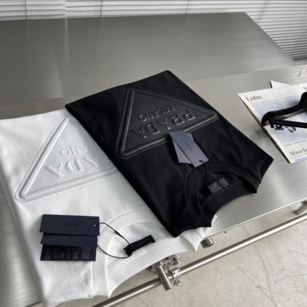 Prada T-Shirt - Image 8