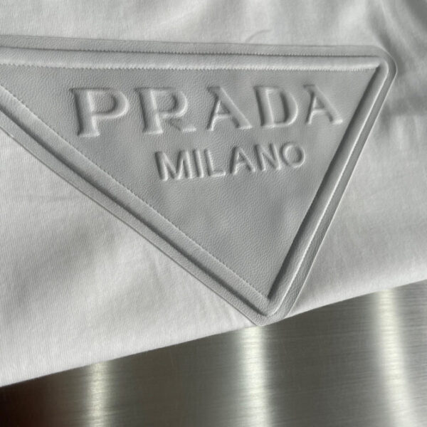 Prada T-Shirt - Image 6