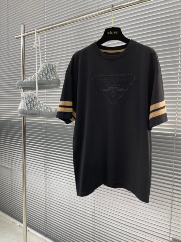 Prada T-Shirt