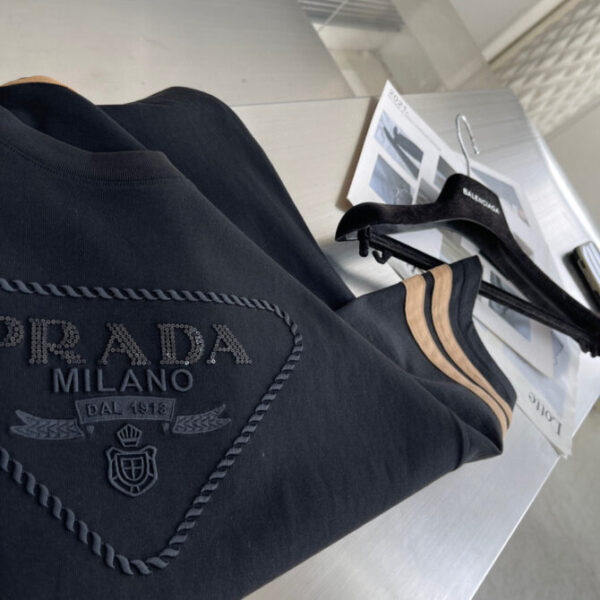 Prada T-Shirt - Image 5