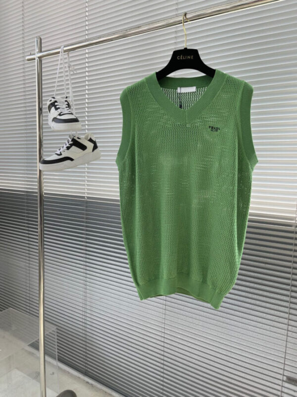 Prada T-Shirt