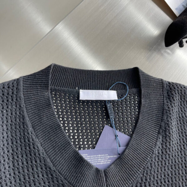 Prada T-Shirt - Image 4