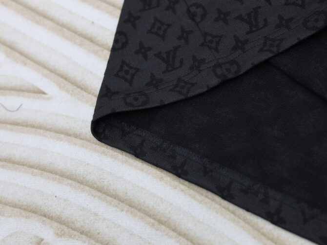 LV T-Shirt - Image 3