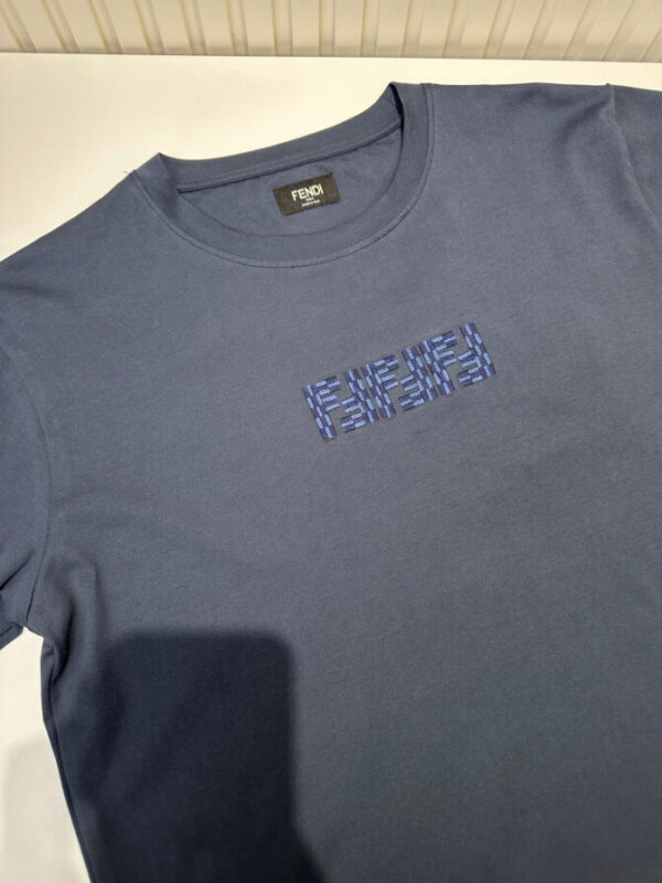 FENDI T-Shirt - Image 8