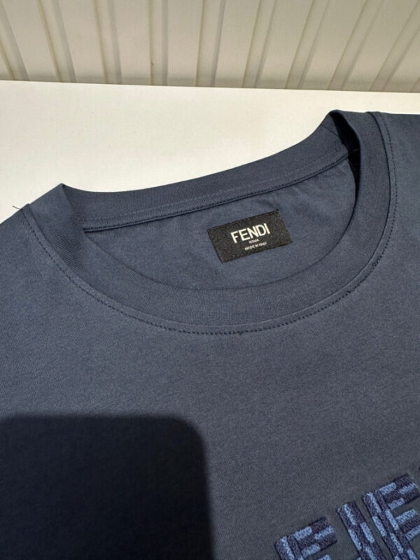 FENDI T-Shirt - Image 7