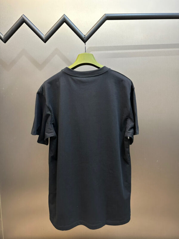 GUCCI T-Shirt - Image 2