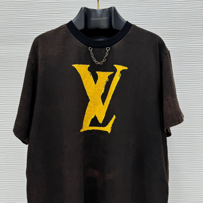 LV T-Shirt - Image 9