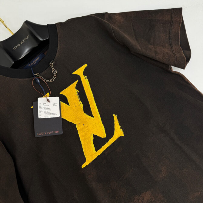 LV T-Shirt - Image 6