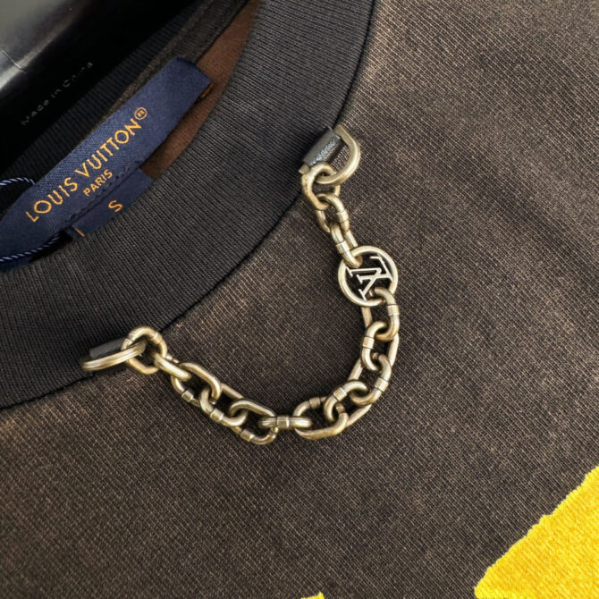 LV T-Shirt - Image 4