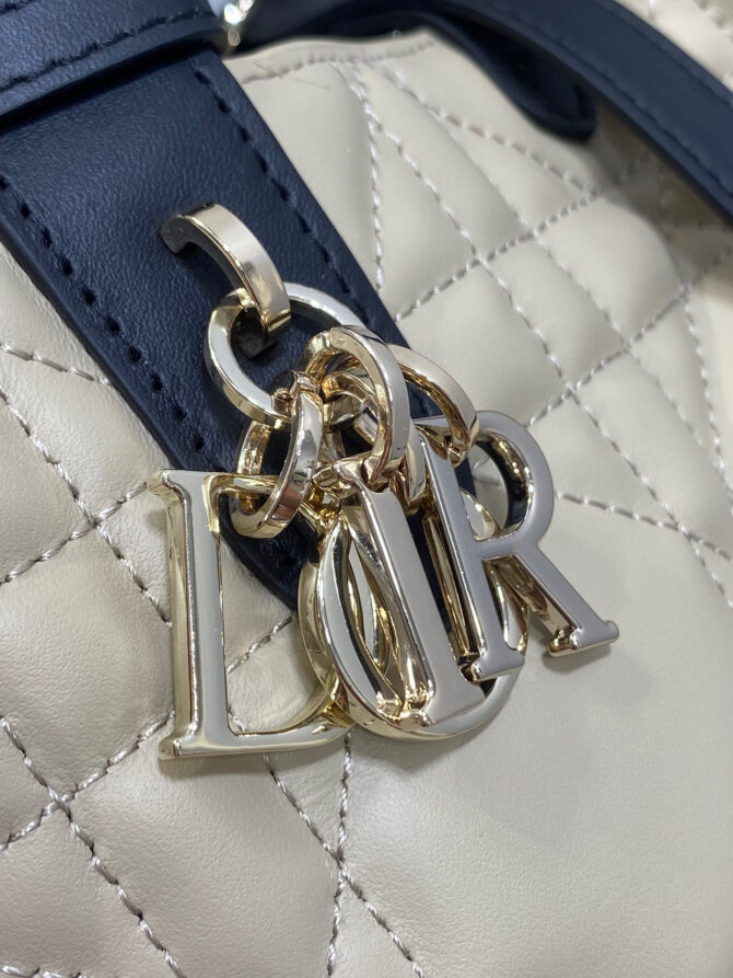 Dior Bag - Image 6
