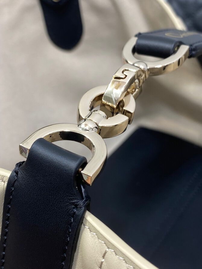 Dior Bag - Image 8