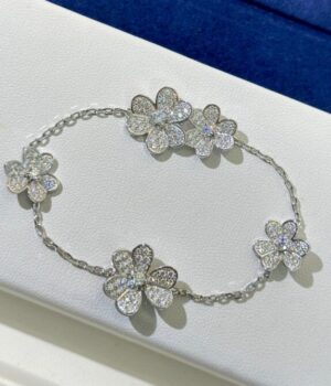 VCA Bracelet