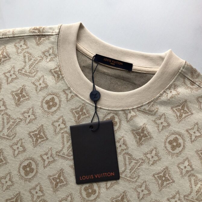 LV T-Shirt - Image 4