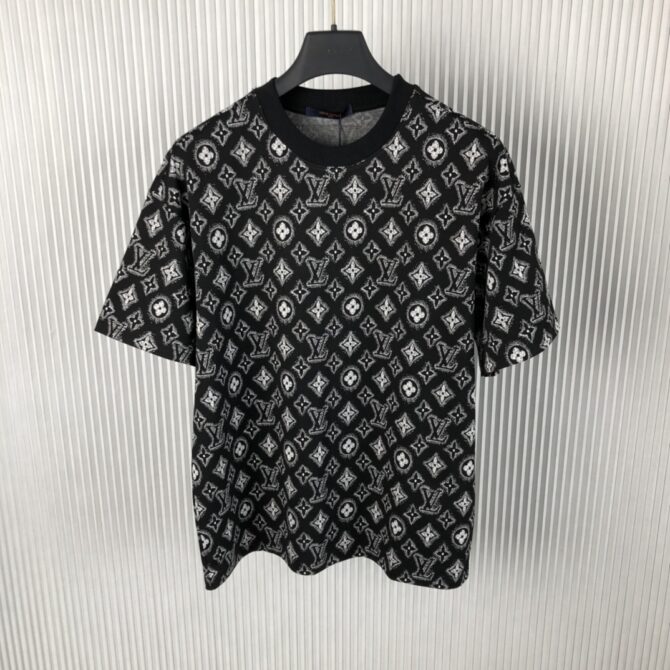 LV T-Shirt