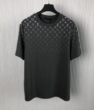 LV T-Shirt