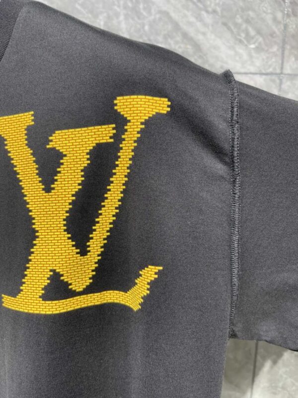 LV T-Shirt - Image 7