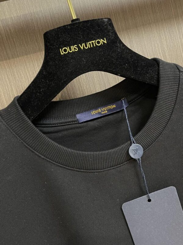 LV Sweater - Image 4