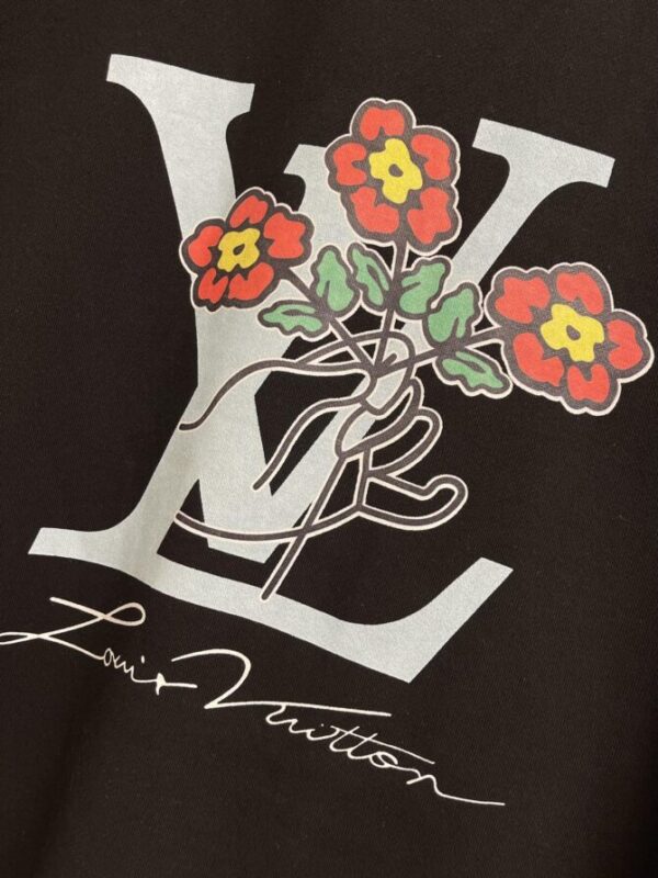 LV Sweater - Image 4