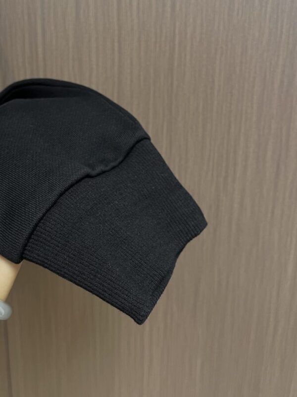 LV Sweater - Image 6