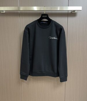 LV Sweater