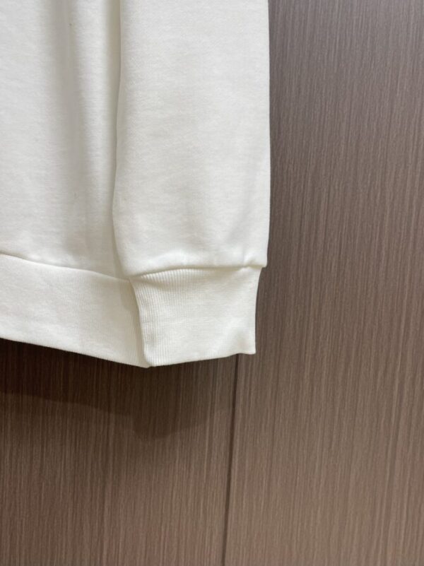 LV Sweater - Image 6