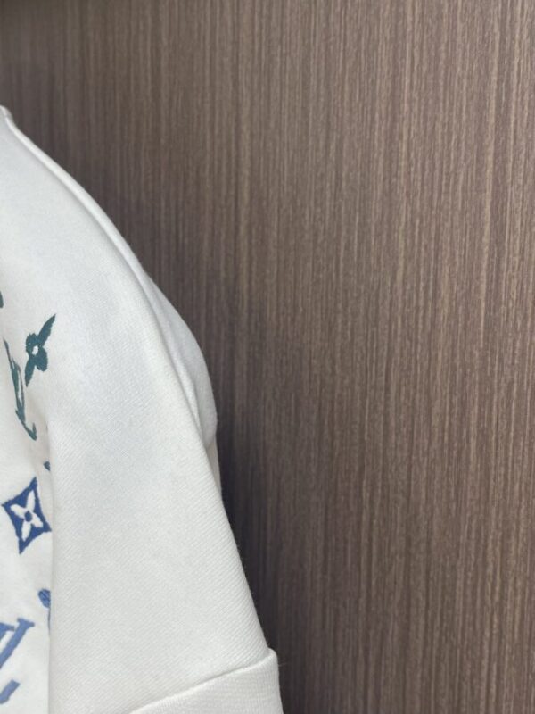 LV Sweater - Image 7