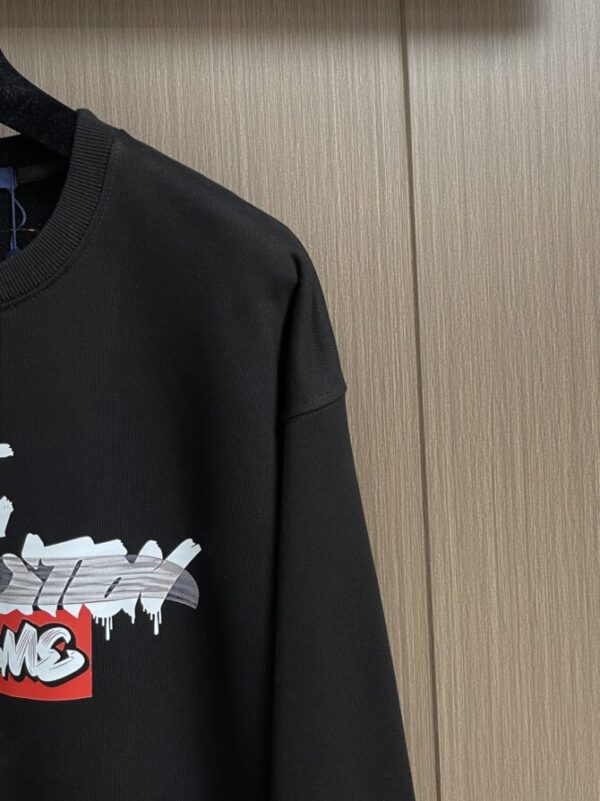 LV Sweater - Image 4
