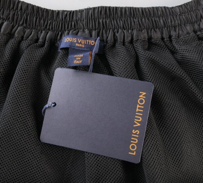 LV Short - Image 7