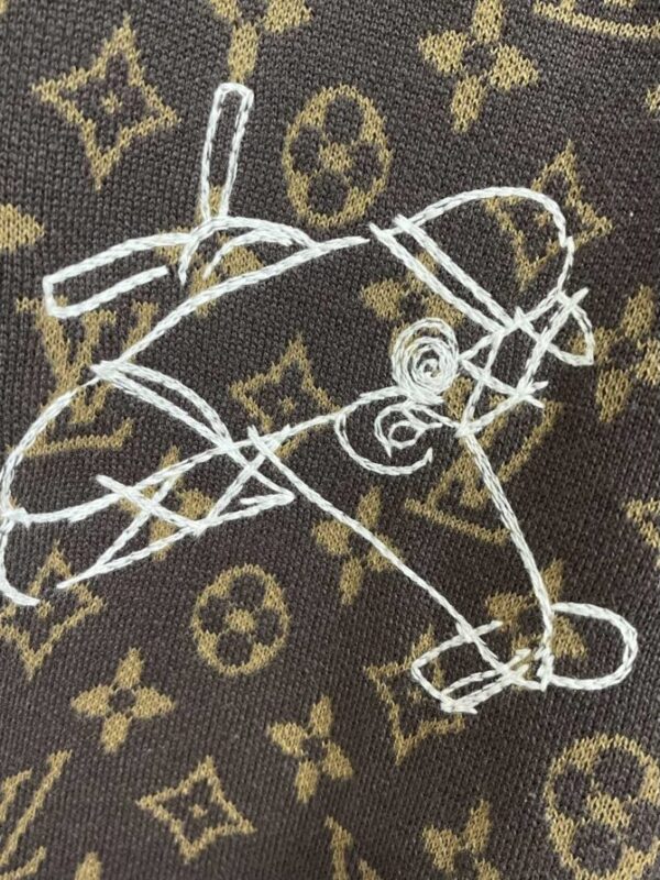 LV Sweater - Image 5