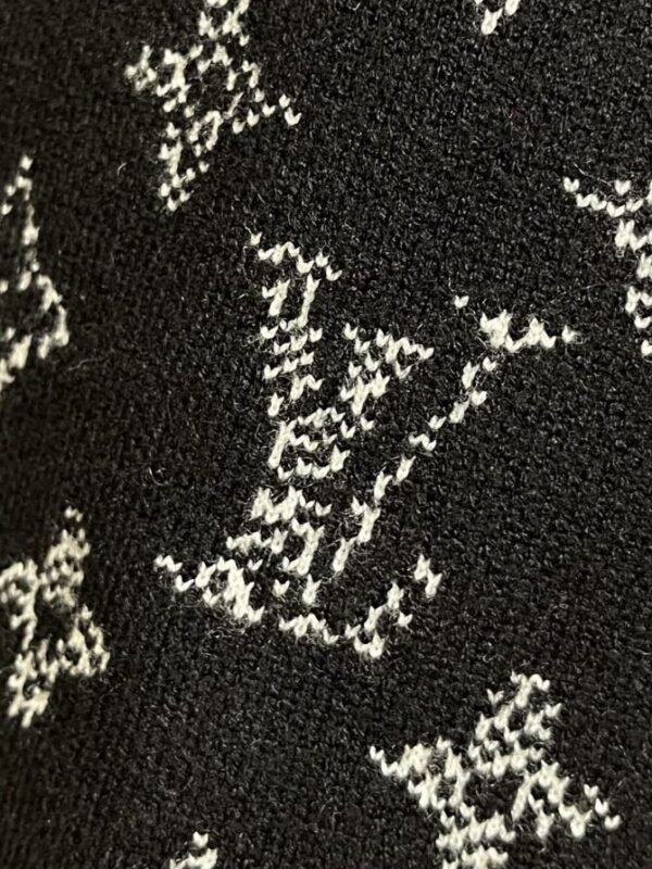 LV Sweater - Image 4
