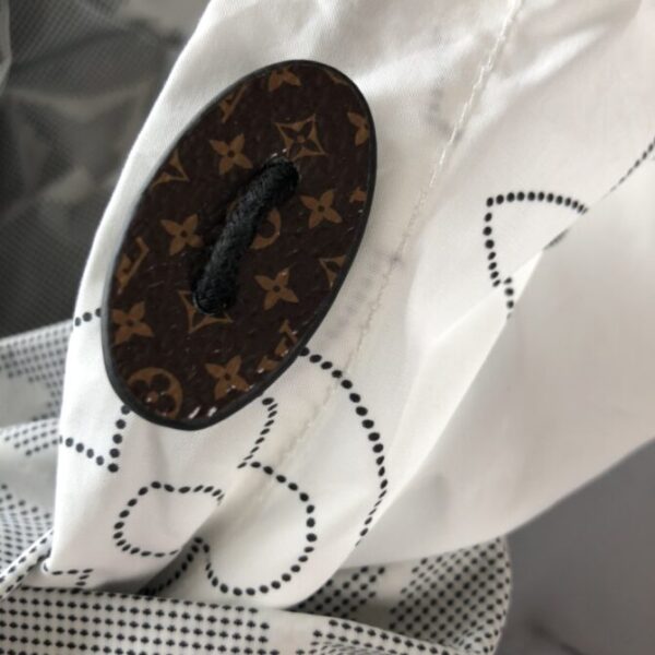 LV Hoodie - Image 5
