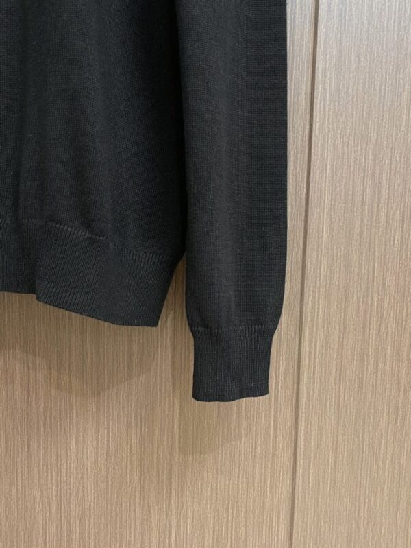 LV Sweater - Image 6