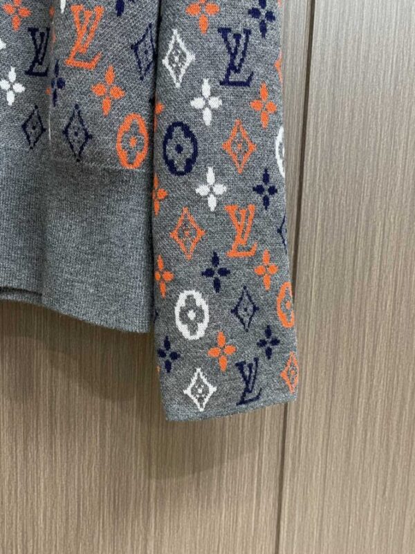 LV Sweater - Image 5