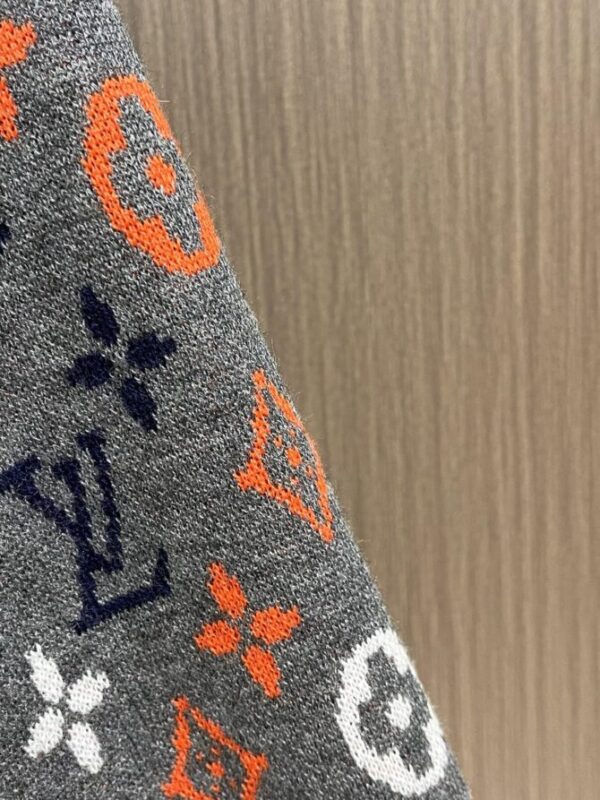 LV Sweater - Image 7