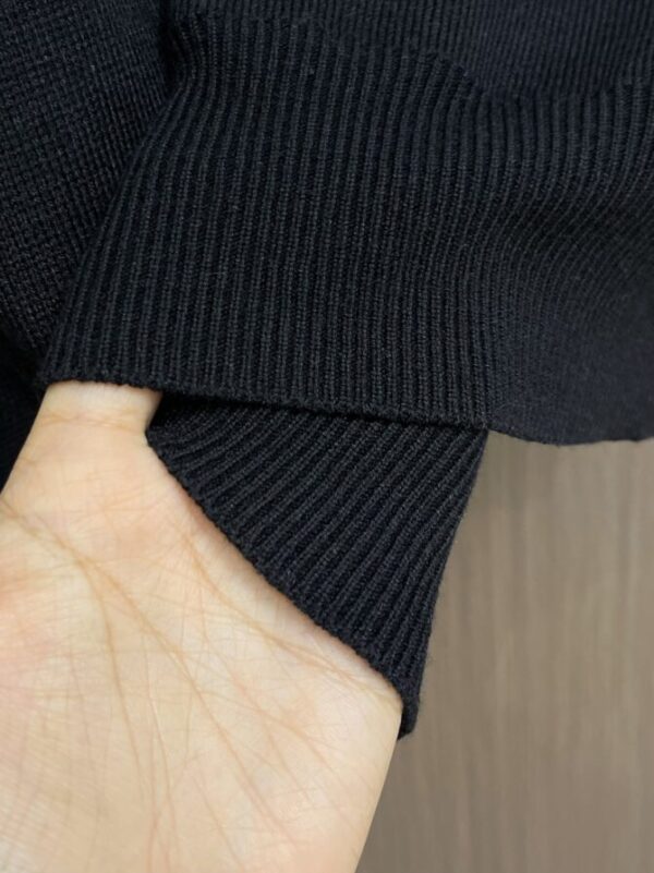 LV Sweater - Image 8