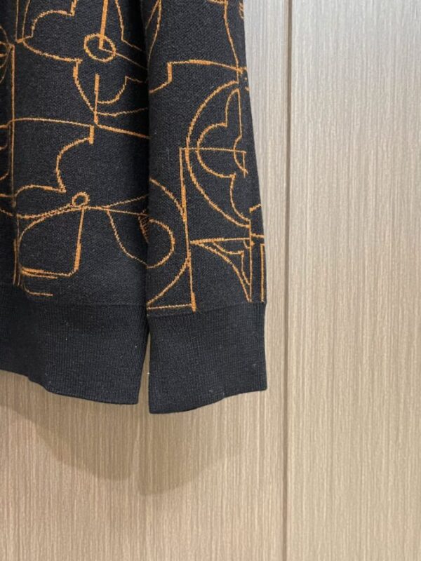 LV Sweater - Image 7