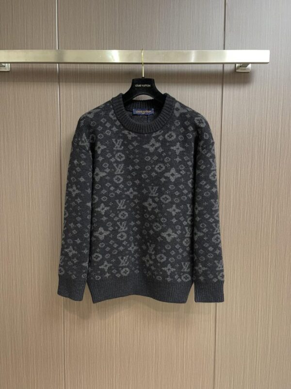 LV Sweater