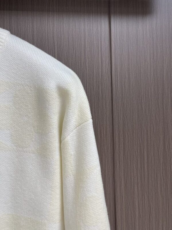 LV Sweater - Image 4